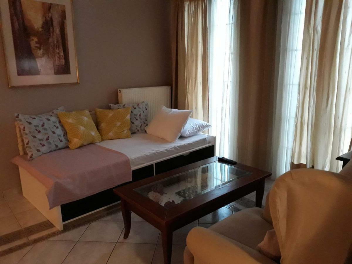 4Epoxes Apartment Tinos Luaran gambar